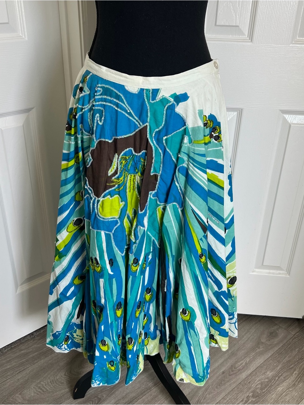 🦚 Vintage Bebe Flared Sequined Blue & Green Lined Peacock Skirt Size Medium